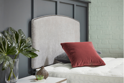 Shhhh 1000 - Complete Bed & Headboard